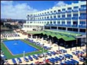 Hotel Polycarpia Pernera