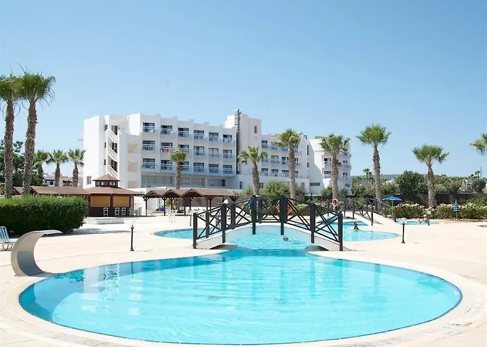 Polycarpia Hotel 4*