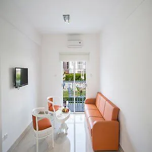 Polycarpia Hotel Pernera